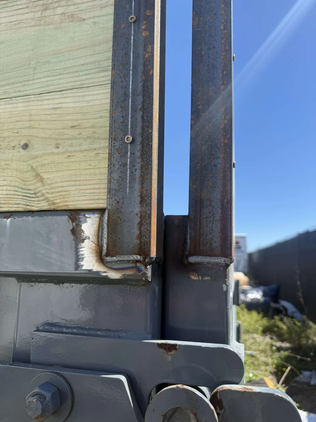 Gate hinge and latch post welding - metal gate repair welding service